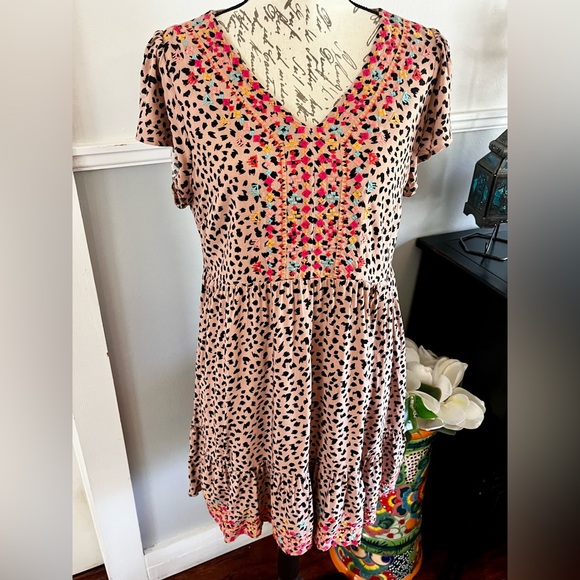 EUC Savanna Jane Animal Print Dress in Pink & Black Colorful Embroidery Medium - Picture 10 of 16